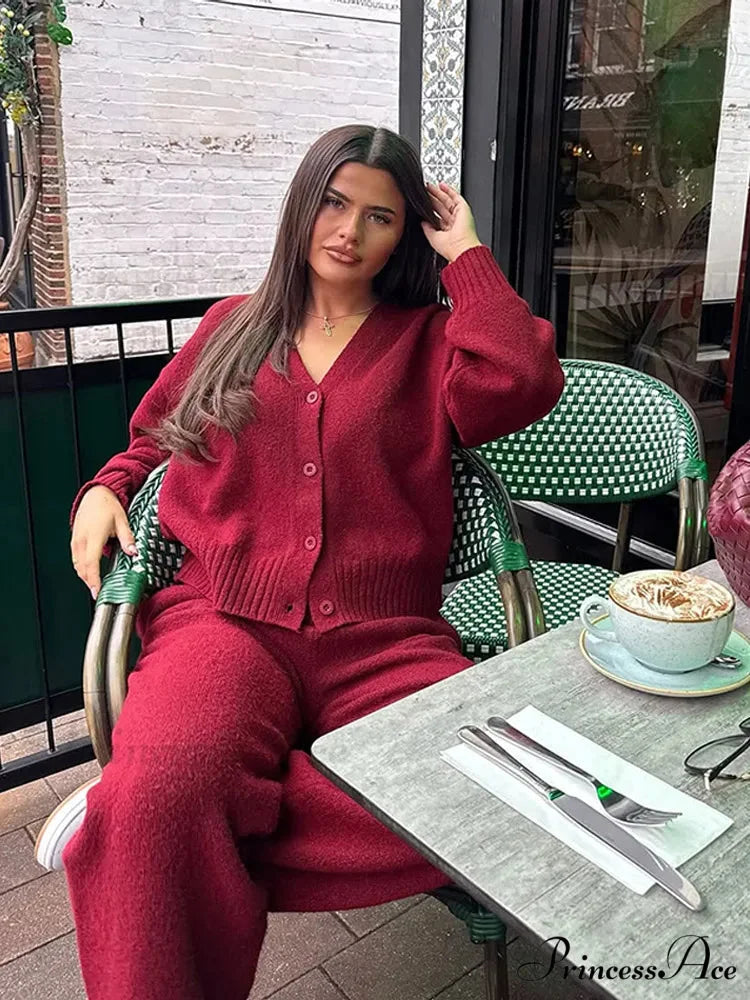 Red Baggy Plunging Neckline Solo Buttoned Cardigan