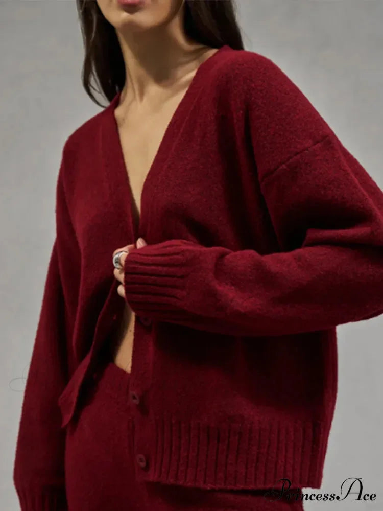 Red Baggy Plunging Neckline Solo Buttoned Cardigan