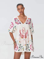 Relaxed Small Seaside Floral Dress for Holiday