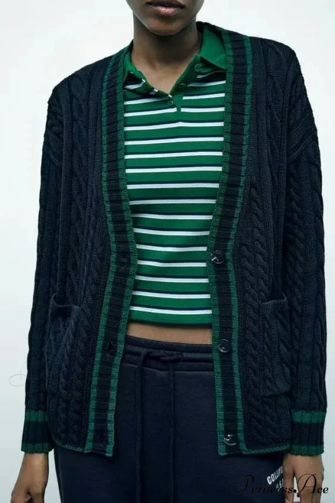 Relaxed Style Opposing V-neck Cardigan