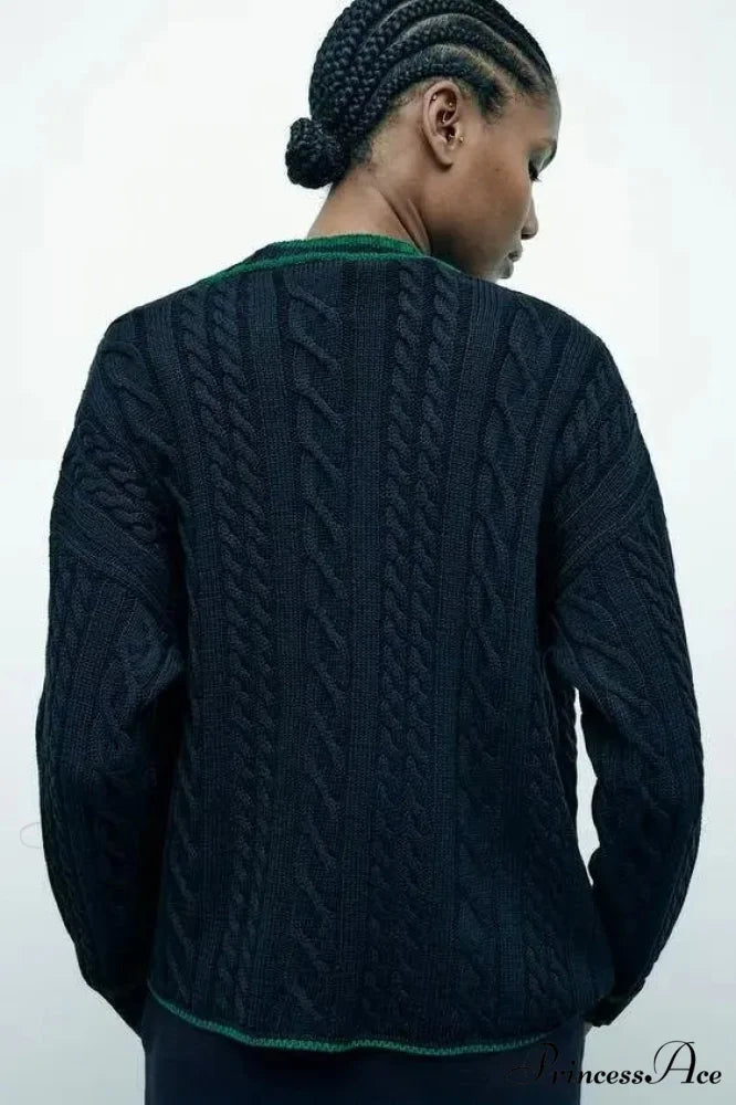 Relaxed Style Opposing V-neck Cardigan