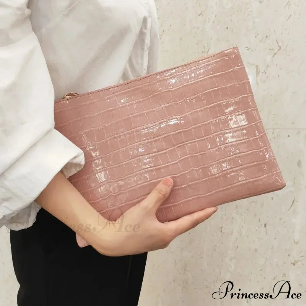 Reptile Design Spacious Nighttime Clutch