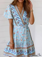 Retro Flower Pattern Short Sleeve V-neck Seductive Mini Boho Dress