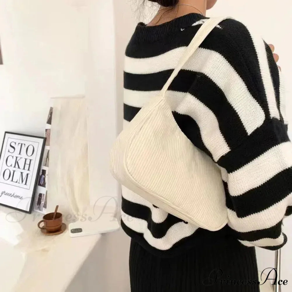 Retro Ribbed Underarm Shoulder Bag