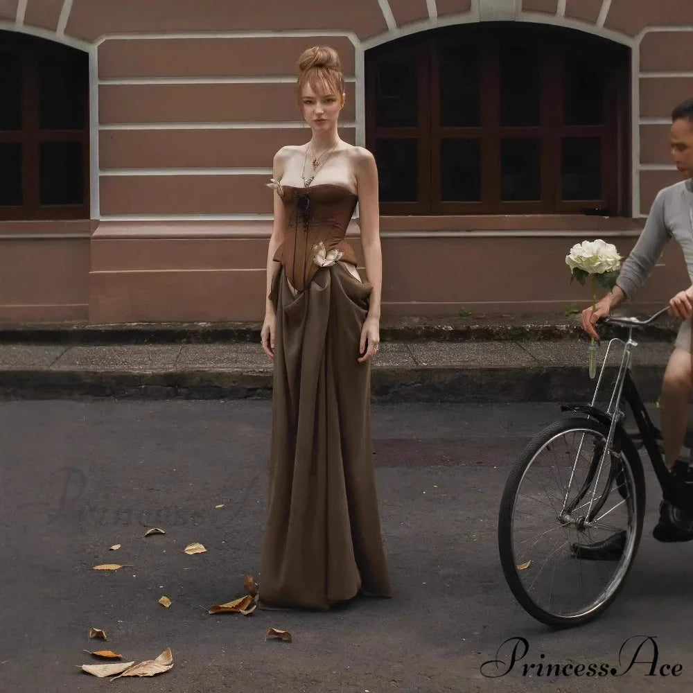 Retro Seductive Boned Waist Bandeau Prom Dress