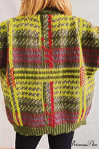 Retro with Striped Cardigan Contrast