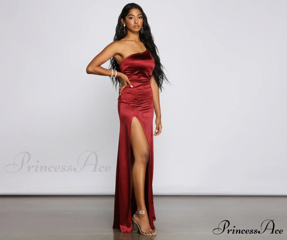 Rhiannon Elegant Satin Dress