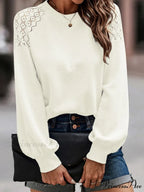 Round Lantern with Blouse Arm Neck