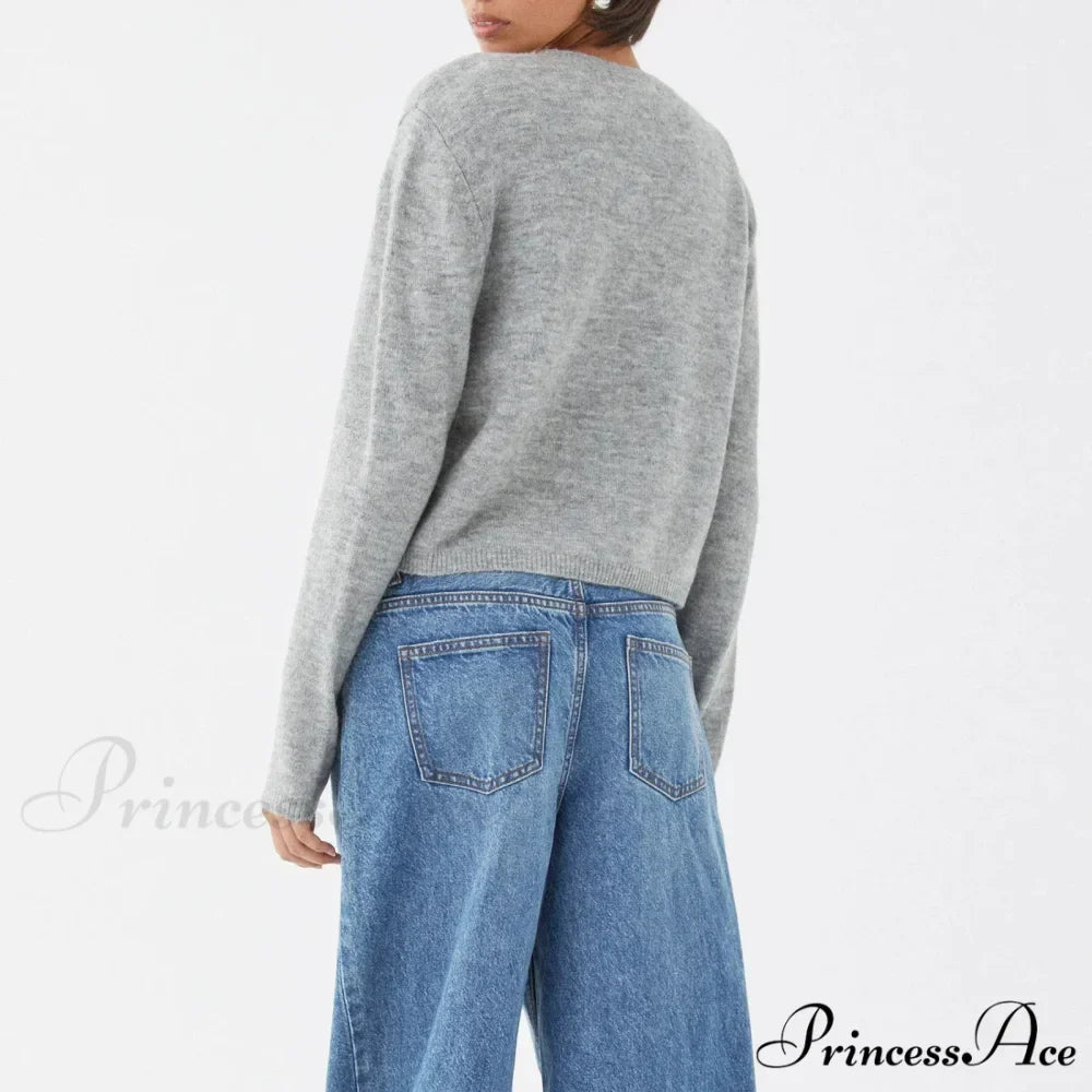 Round-neck Cropped Button Knitted Cardigan