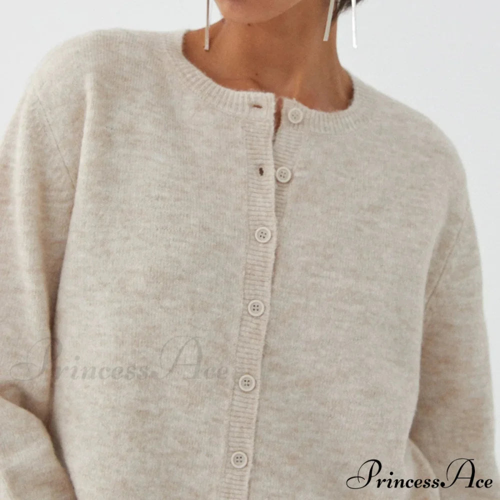 Round-neck Cropped Button Knitted Cardigan