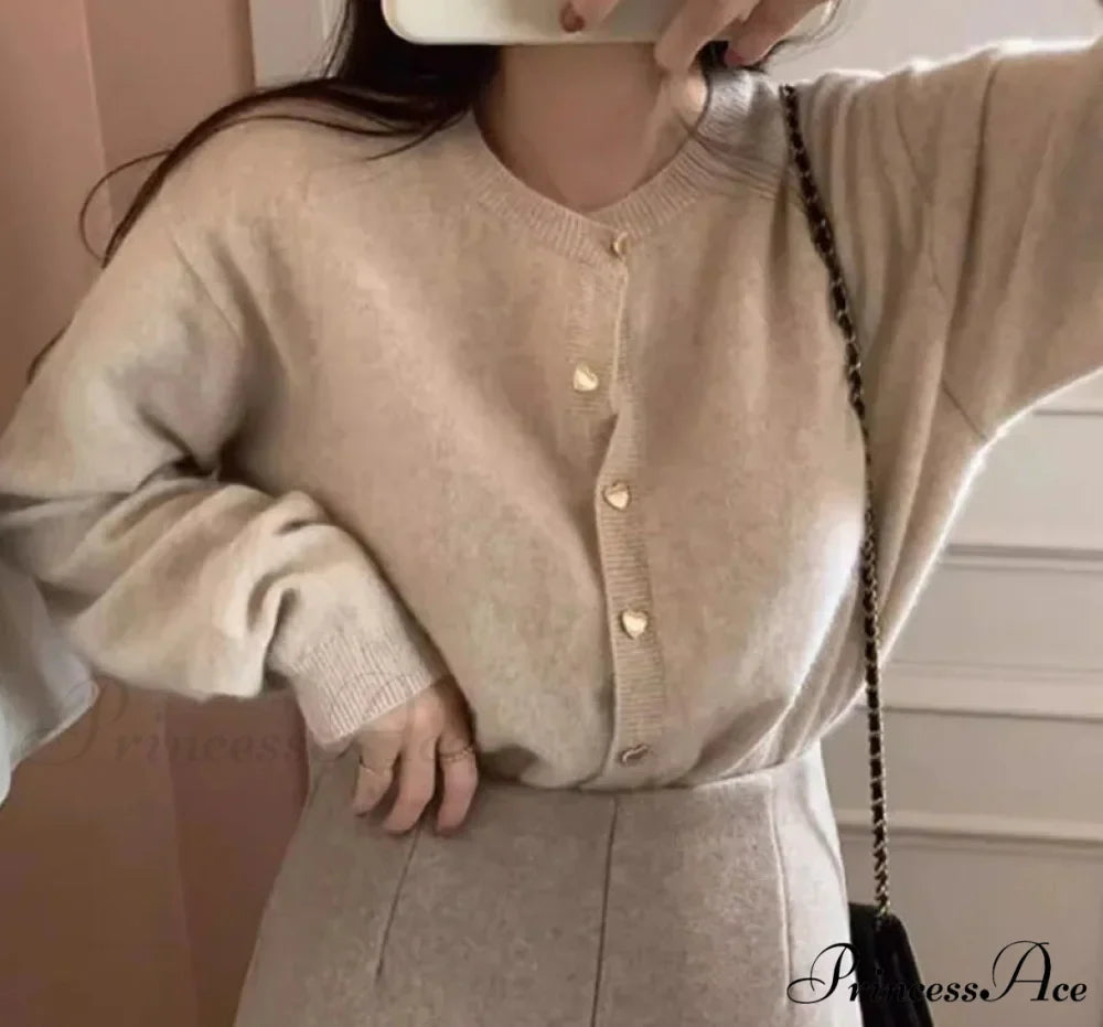 Round-neck Extended Sleeve Informal Cardigan