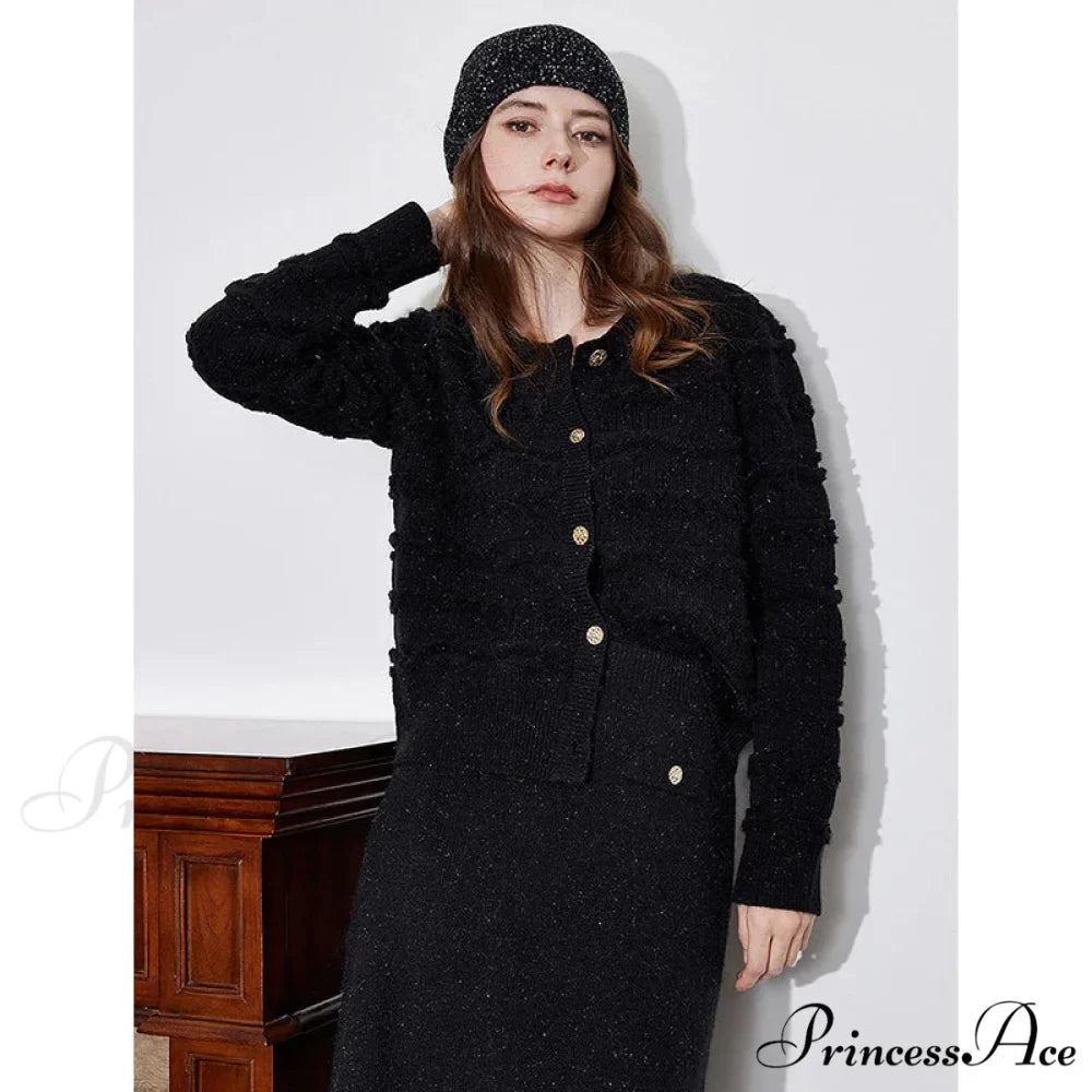 Round Neck Jacquard Embroidered Cardigan