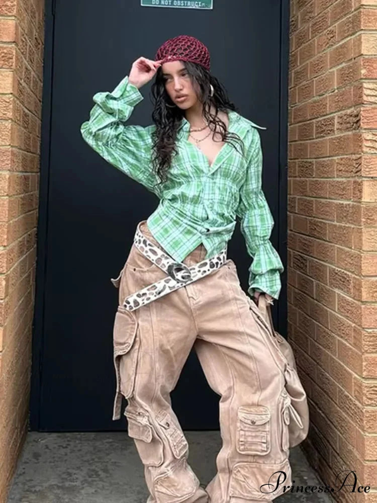 Ruffled Shirt with Folded Collar