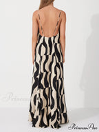 Scooped Back Relaxed Charming Fit Style Maxi Dress
