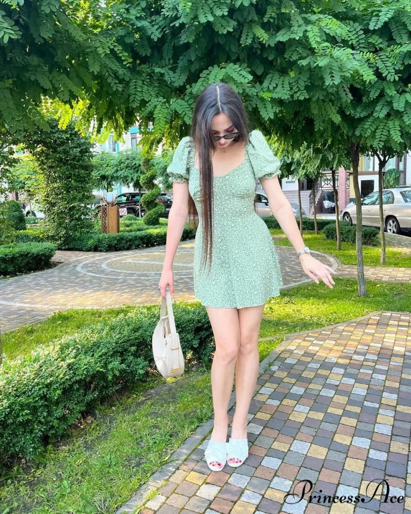 Seductive Blossom Pattern Envelop Blossom Dress