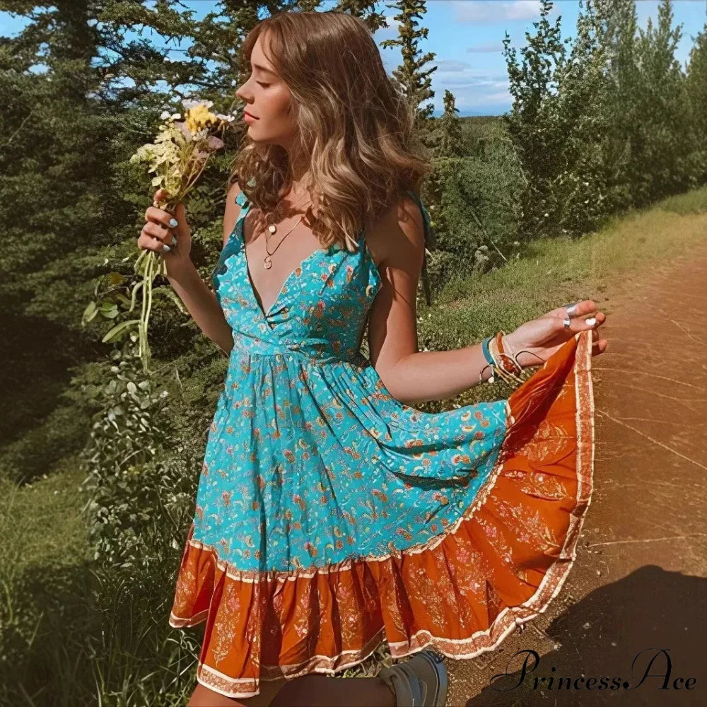 Seductive Deep Plunging Neckline Sleeveless Bandeau Mini Boho Dress