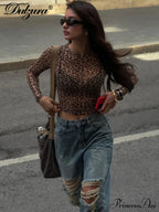 Seductive Extended Sleeve Cheetah Patterned Mesh Body-Hugging Knit Top