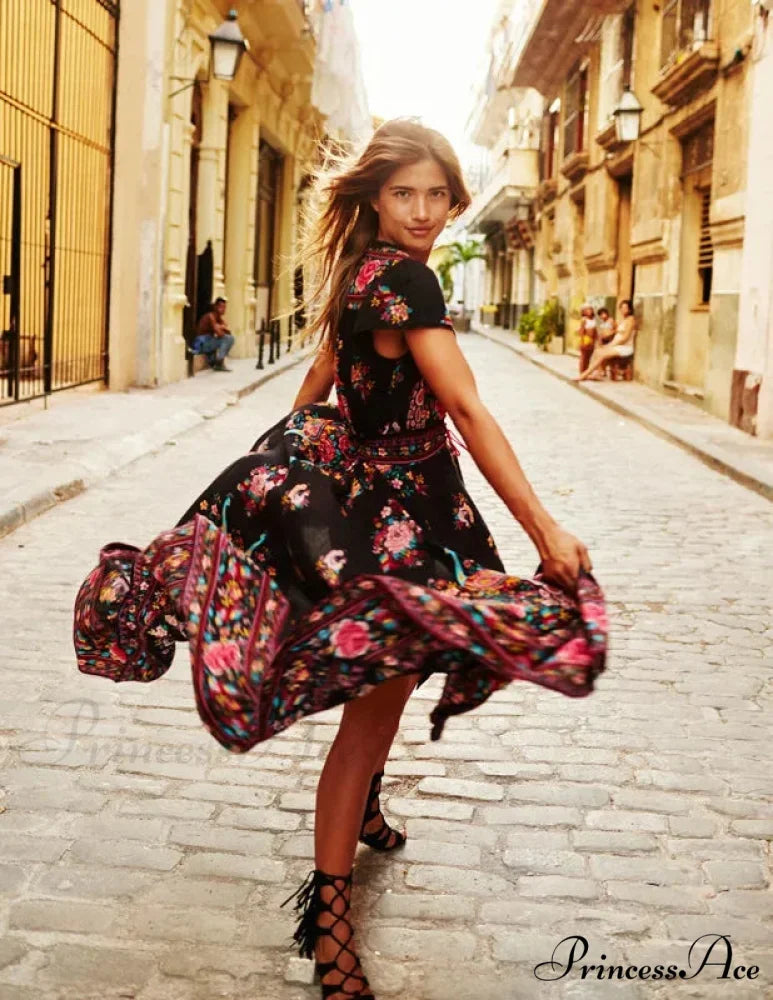 Seductive High Division Flare Sleeve Pattern Rayon Maxi Boho Dress