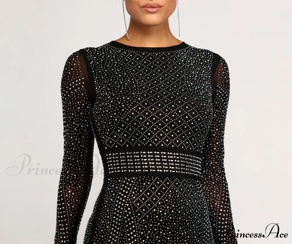 Seemingly Stunning Stylish Mini Dress