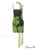 Sexy Strapless Hip-Hugging Charming Short Dress With Straps