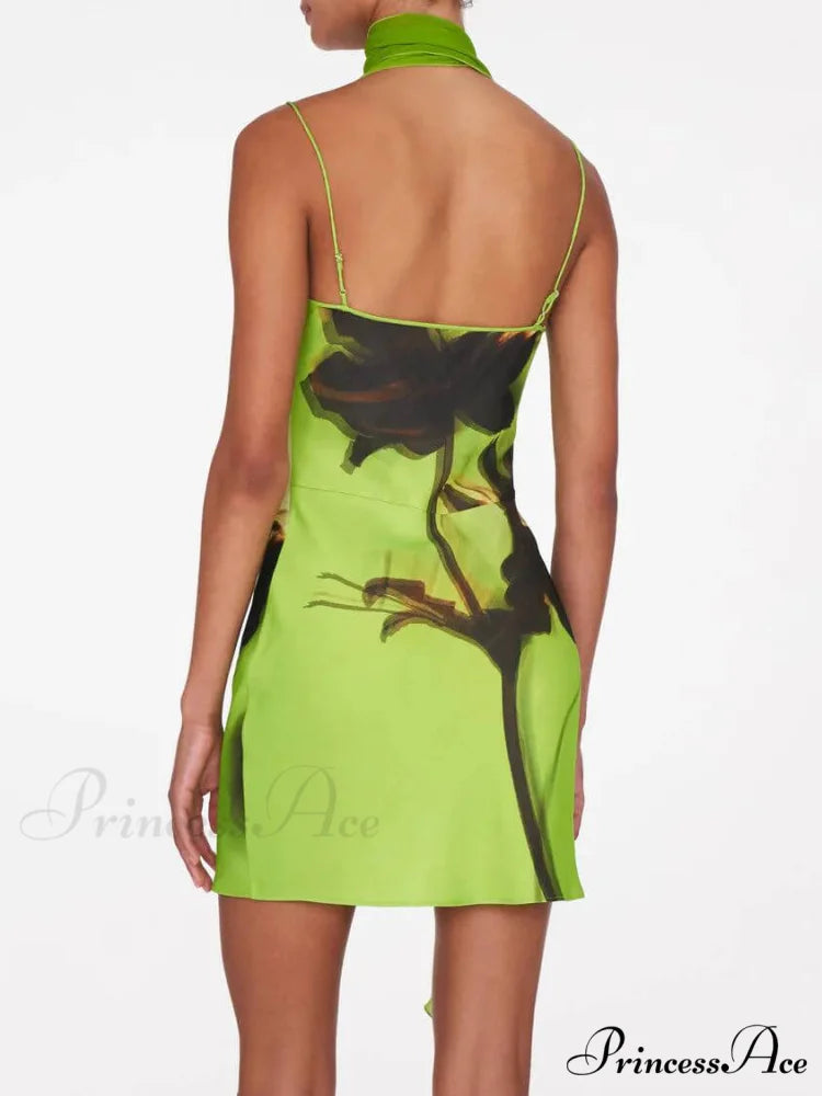 Sexy Strapless Hip-Hugging Charming Short Dress With Straps