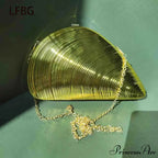 Shell Formed Acrylic Handbag Clutch Bag with Gold Chain