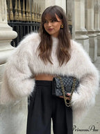 Short Neck Short Revealed Belly Coat