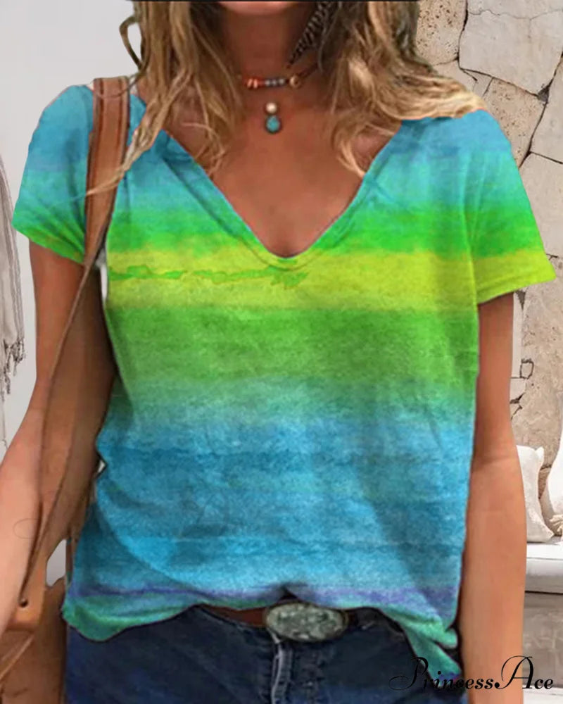 short-sleeved print rainbow V-neck t-shirt