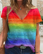 short-sleeved print rainbow V-neck t-shirt