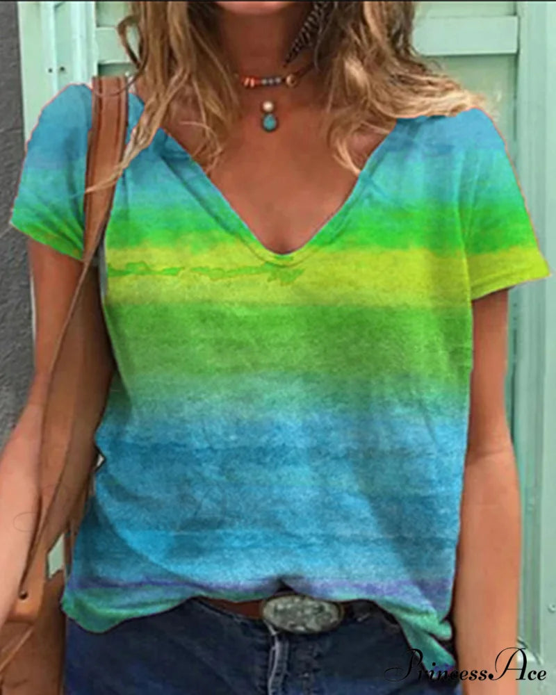 short-sleeved print rainbow V-neck t-shirt