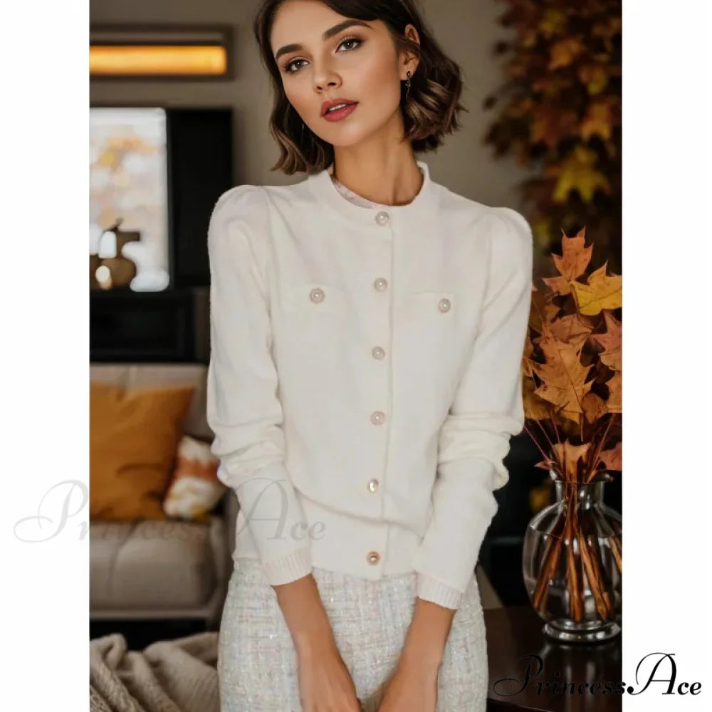 Short Slim Single Breasted Knit Cardigan