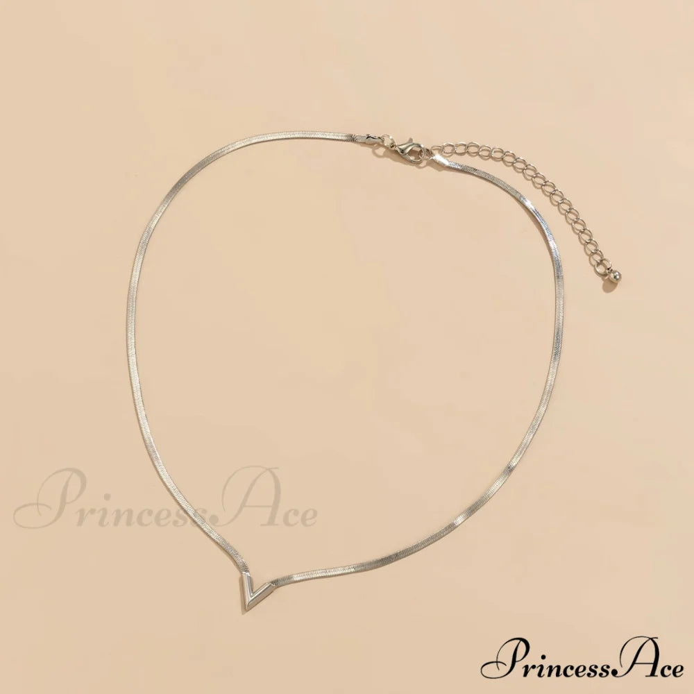 Simple Men's Jewelry Creative V-shaped Necklace