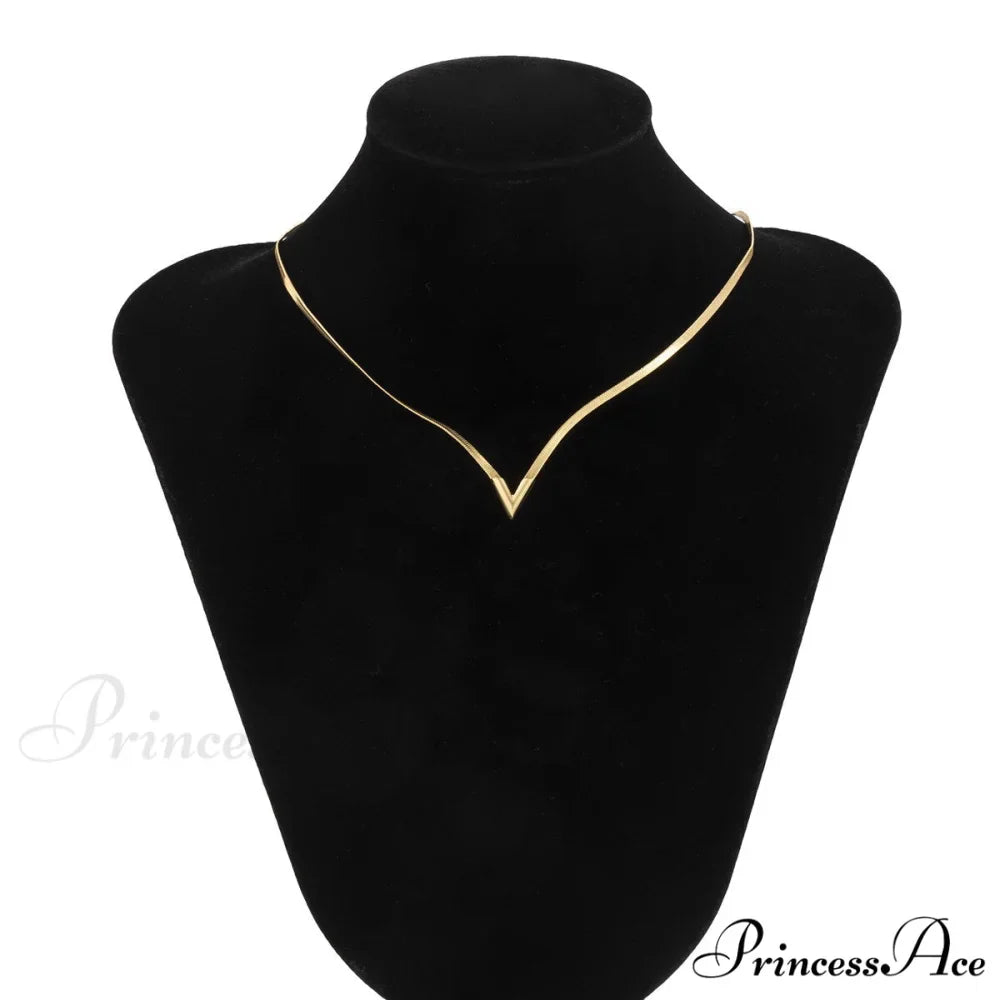 Simple Men's Jewelry Creative V-shaped Necklace