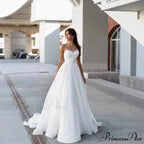 Sleeveless Charming Lace Extended Trail Bridal Gown