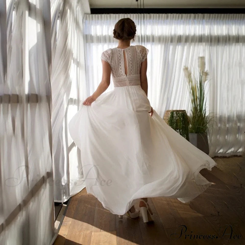 Sleeveless Flared Chiffon Bridal Gown