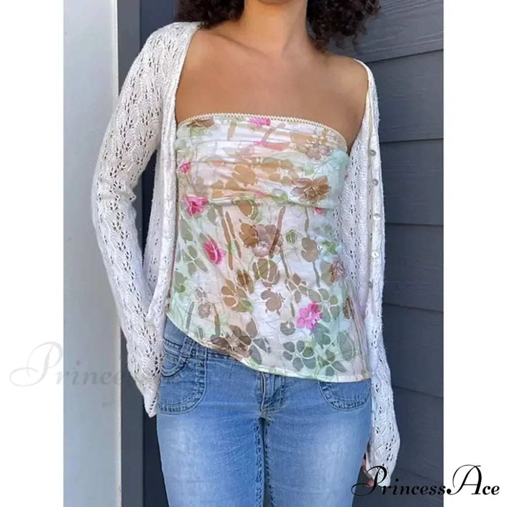 Sleeveless Floral Pattern Cropped Top