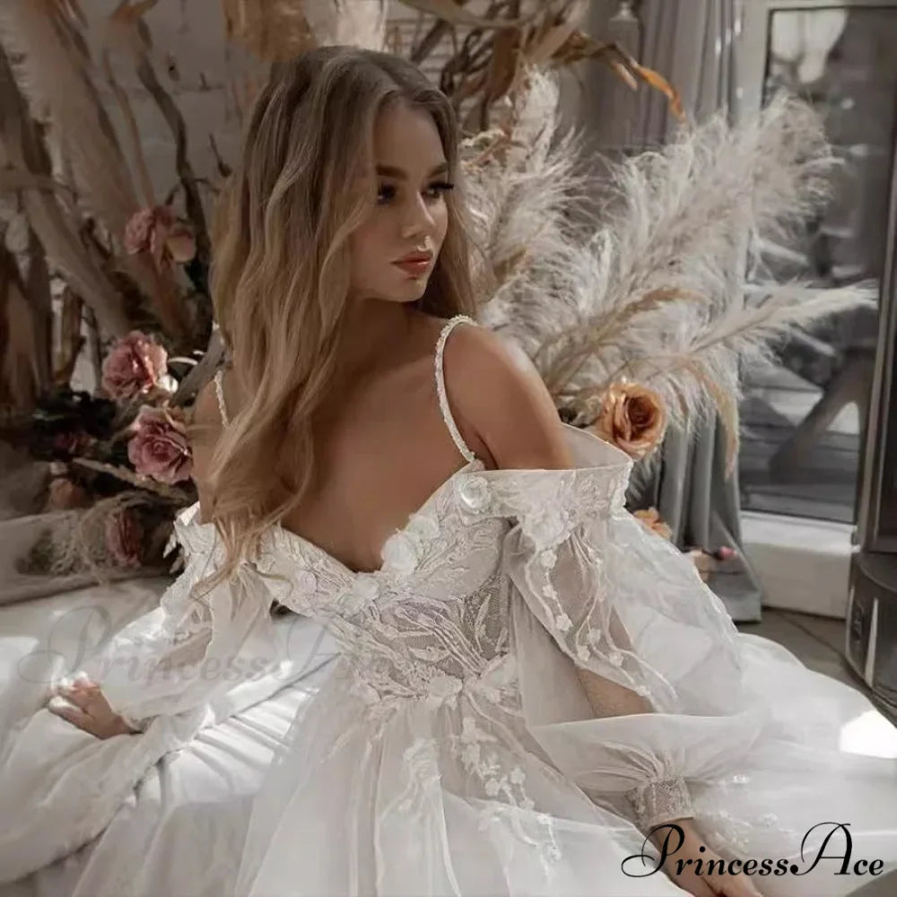 Sleeveless Lace Extended Train Bridal Gown