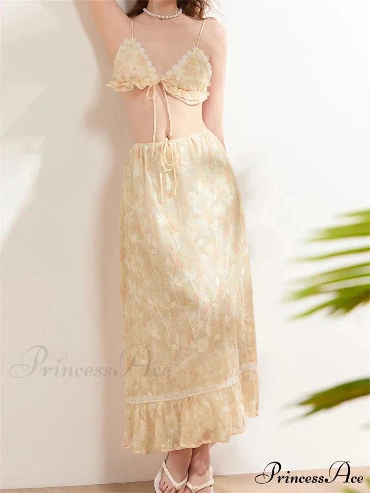 Sleeveless Lace-up Camisoles Crop Top with Maxi Skirts Set