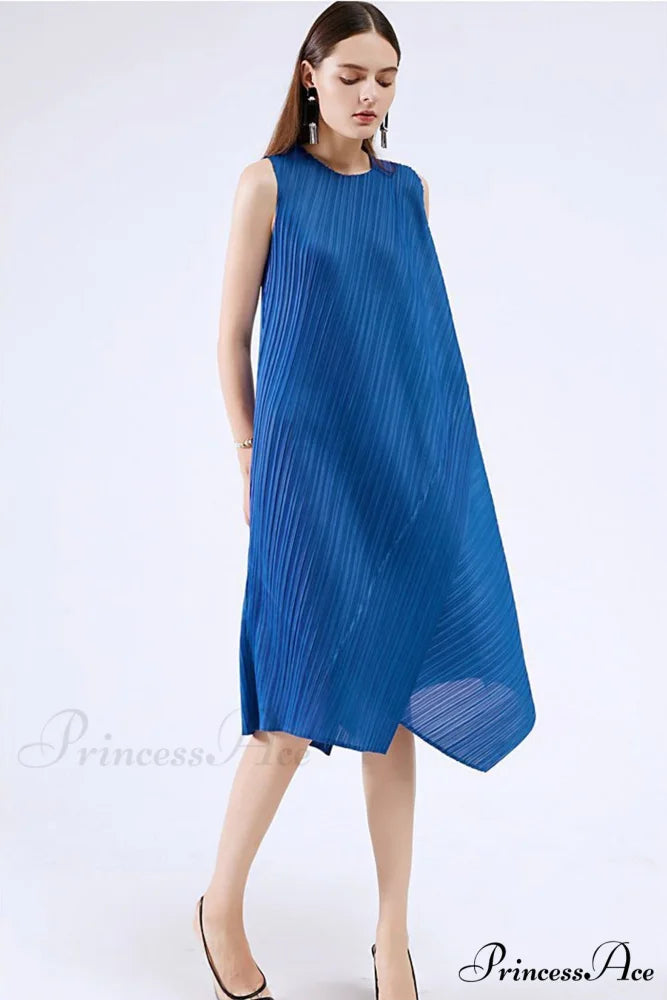 Sleeveless Pleated Midi Dress with Irregular Hem