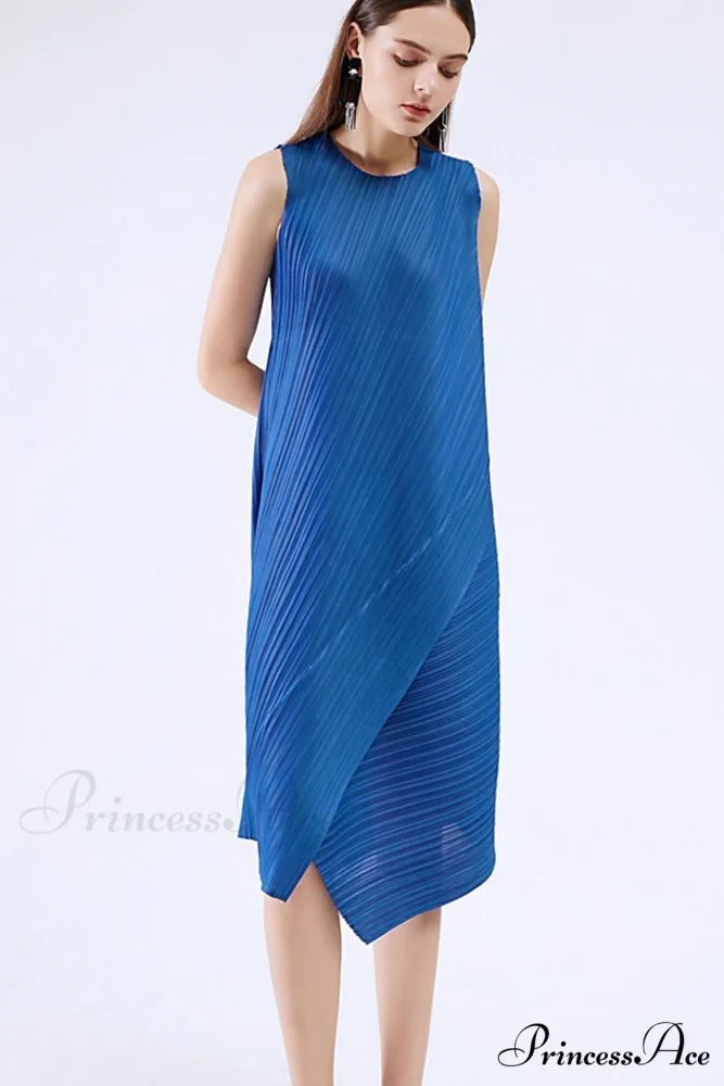 Sleeveless Pleated Midi Dress with Irregular Hem
