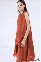 Sleeveless Pleated Midi Dress with Irregular Hem