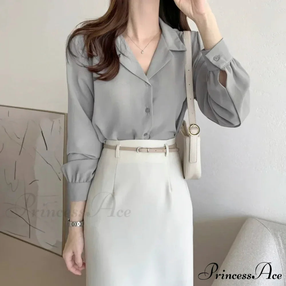 Slim Monochromatic Extended Sleeve Fold Over Collar Top