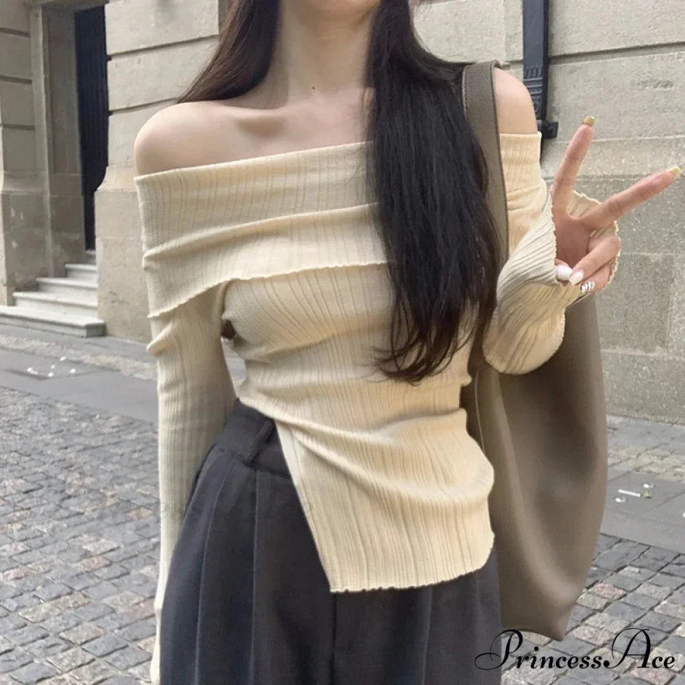 Slim Off-the-Shoulder Wide Neck Extended Sleeve Knit Top