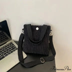 Small Ribbed Zipper Shoulder Bag Spring Purse