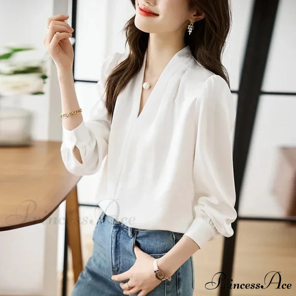 Smooth Chiffon V-neck Gentle Casual Blouse for Office