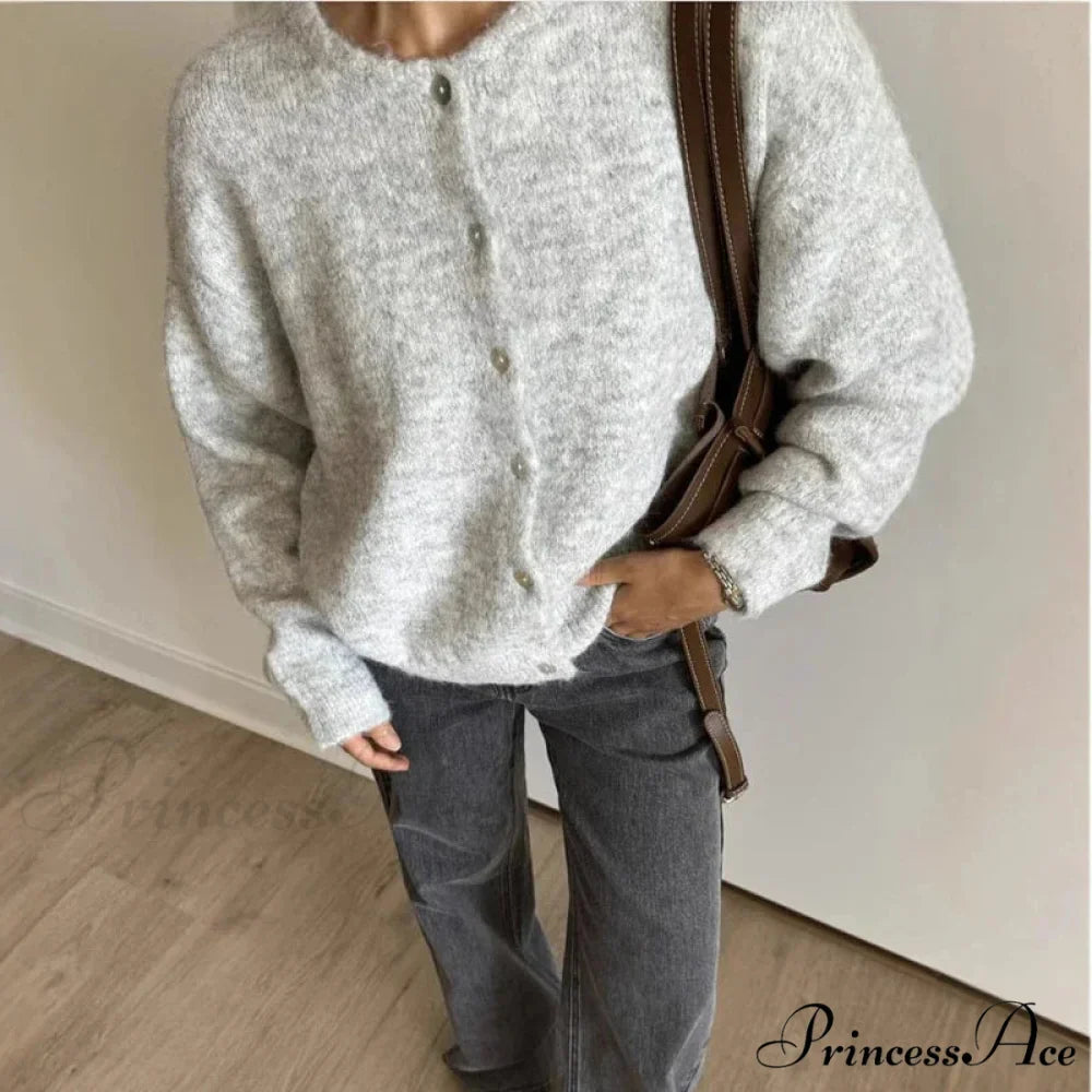 Soft Single-breasted Knit Cardigan