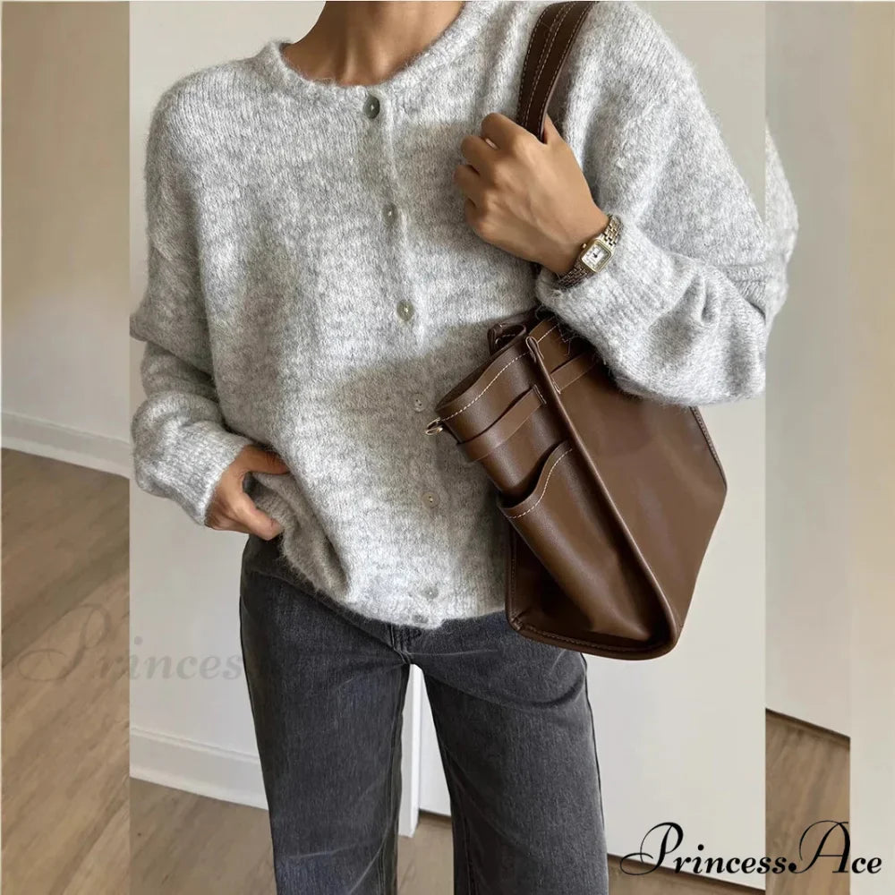 Soft Single-breasted Knit Cardigan