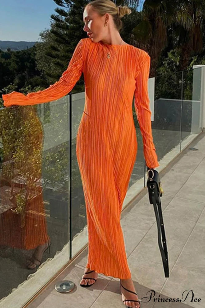 Solid Color Crew Neck Maxi Dress with Pleated Detail