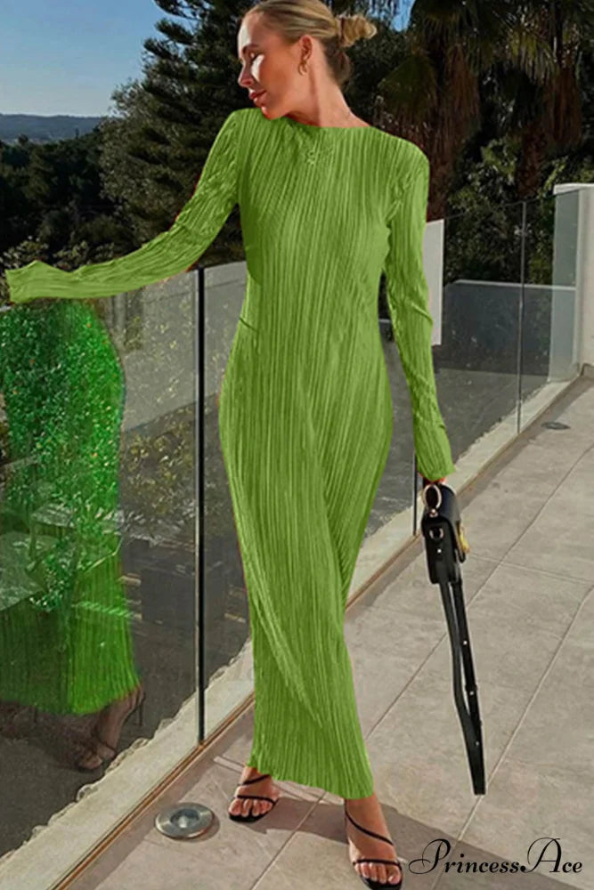 Solid Color Crew Neck Maxi Dress with Pleated Detail