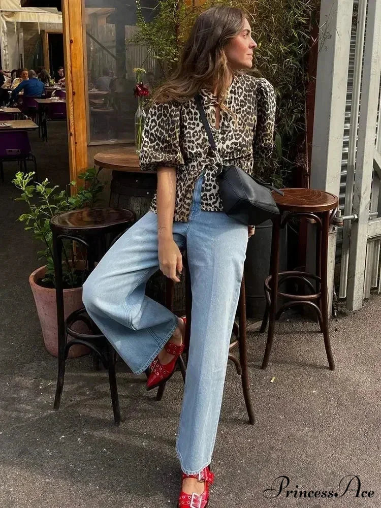 Spotted Pattern Cut Out Round Neck Short Sleeve Blouse